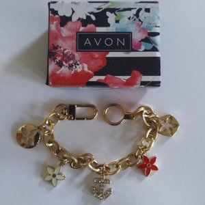 Lot of 10 Avon 2018 Fabulous Floral Charm Bracelet New in Boxes.